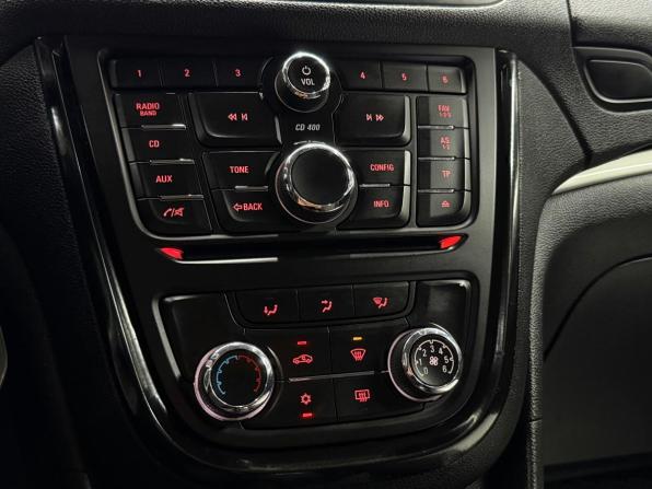 Opel Mokka I с пробегом 2014 года, цена 850 000 рублей, 203412 км, внедорожник, Автокод Объявления
