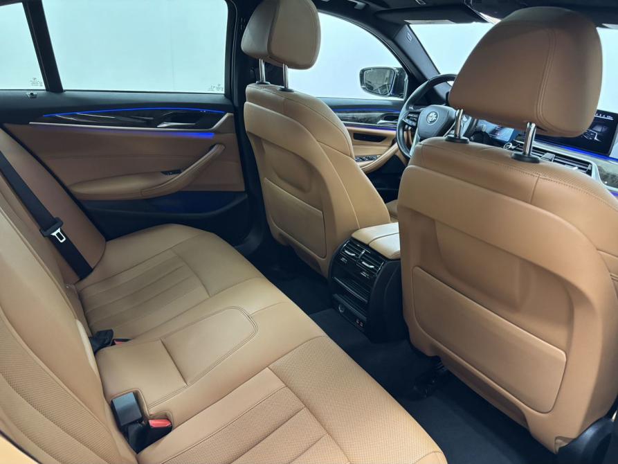 BMW 5 серии VII (G30/G31/G38) Рестайлинг Вологда  - изображение 13