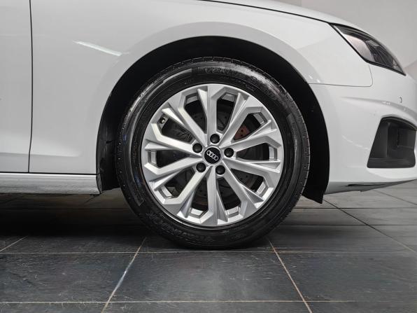 Audi A4 V (B9) Рестайлинг с пробегом 2021 года, цена 3 395 000 рублей, 63206 км, седан, Автокод Объявления