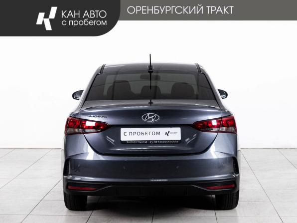 Hyundai Solaris II Рестайлинг с пробегом 2021 года, цена 1 648 000 рублей, 86000 км, седан, Автокод Объявления