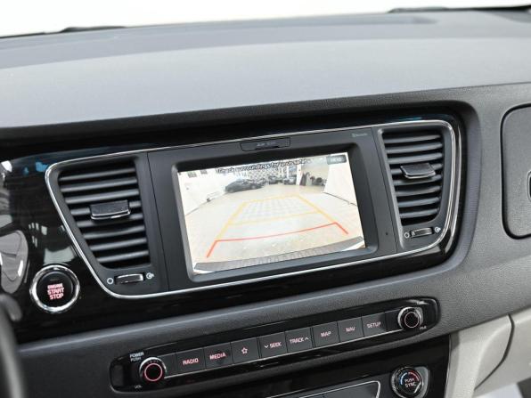 Kia Carnival III с пробегом 2018 года, цена 1 649 000 рублей, 81810 км, минивэн, Автокод Объявления