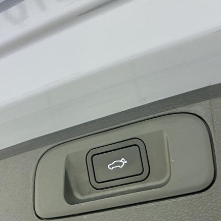 Geely Coolray I Рестайлинг с пробегом 2024 года, цена 2 199 000 рублей, 31000 км, внедорожник, Автокод Объявления