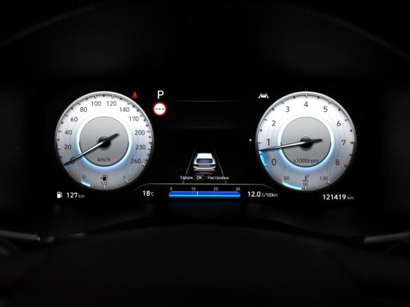 Hyundai Santa Fe IV Рестайлинг с пробегом 2021 года, цена 3 549 000 рублей, 121418 км, внедорожник, Автокод Объявления