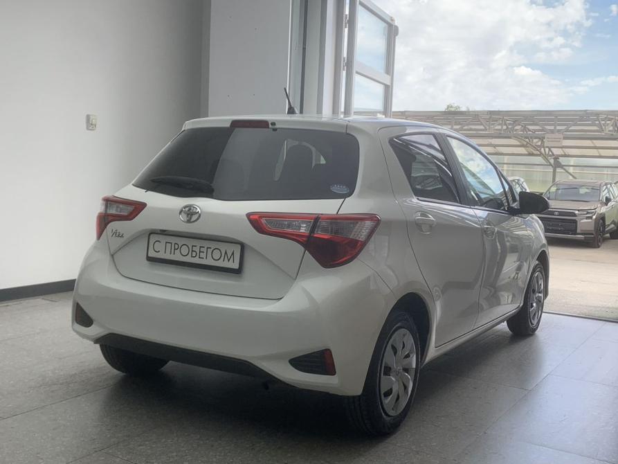Toyota Vitz III (XP130) Рестайлинг 2 Новосибирск  - изображение 4
