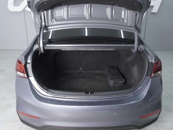 Hyundai Solaris II с пробегом 2019 года, цена 1 680 000 рублей, 141594 км, седан, Автокод Объявления