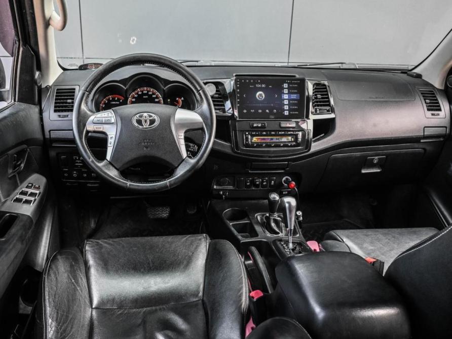 Toyota Hilux VII Рестайлинг Новороссийск  - изображение 6