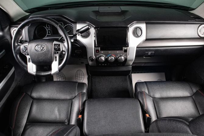 Toyota Tundra II Рестайлинг с пробегом 2021 года, цена 6 549 000 рублей, 69200 км, offers.body_type.unknown, Автокод Объявления