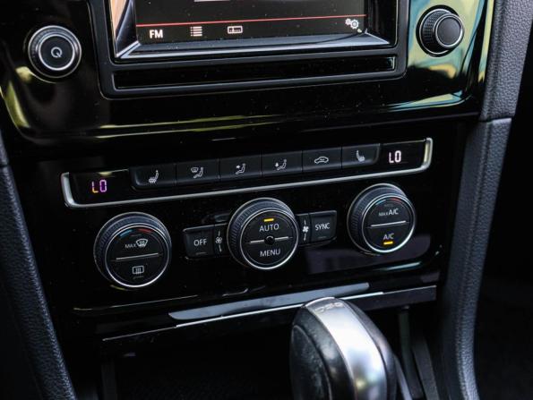 Volkswagen Golf VII с пробегом 2014 года, цена 1 250 000 рублей, 118718 км, хэтчбек, Автокод Объявления