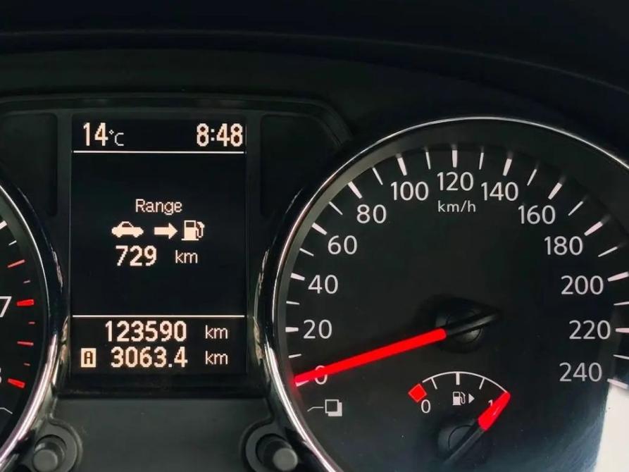 Nissan Qashqai I Рестайлинг Санкт-Петербург  - изображение 14