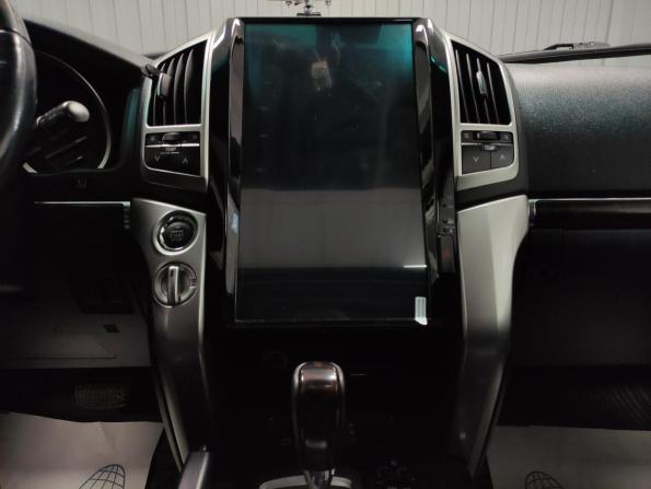 Toyota Land Cruiser 200 Series Рестайлинг 1 с пробегом 2014 года, цена 4 820 000 рублей, 204000 км, внедорожник, Автокод Объявления