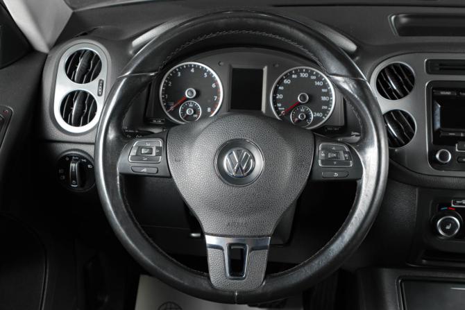 Volkswagen Tiguan I Рестайлинг с пробегом 2012 года, цена 1 529 000 рублей, 130080 км, внедорожник, Автокод Объявления