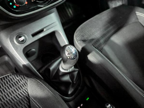 Renault Kaptur I с пробегом 2017 года, цена 1 460 000 рублей, 61748 км, внедорожник, Автокод Объявления