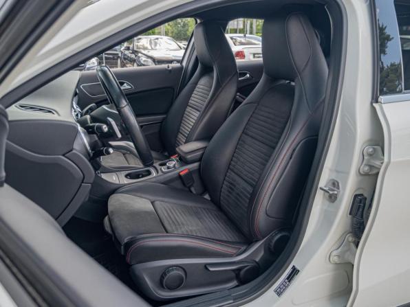Mercedes-Benz GLA I (X156) с пробегом 2016 года, цена 2 150 000 рублей, 76106 км, внедорожник, Автокод Объявления