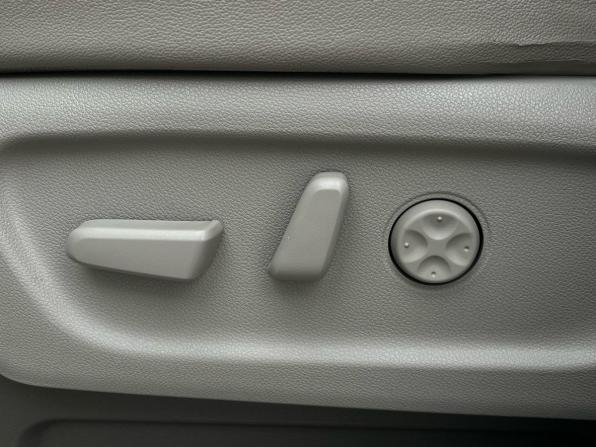 Kia Carnival III с пробегом 2019 года, цена 2 790 000 рублей, 137804 км, минивэн, Автокод Объявления
