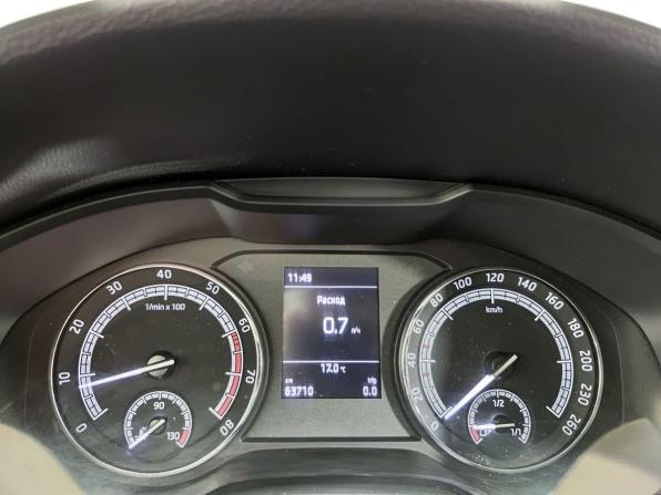 Skoda Karoq I с пробегом 2022 года, цена 2 350 000 рублей, 63709 км, внедорожник, Автокод Объявления