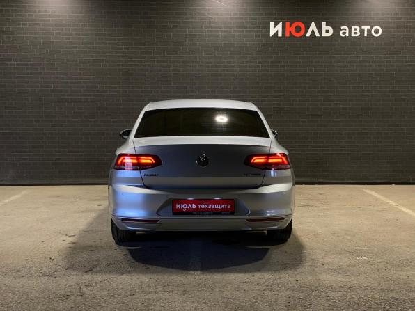 Volkswagen Passat B8 с пробегом 2015 года, цена 1 880 000 рублей, 141439 км, седан, Автокод Объявления