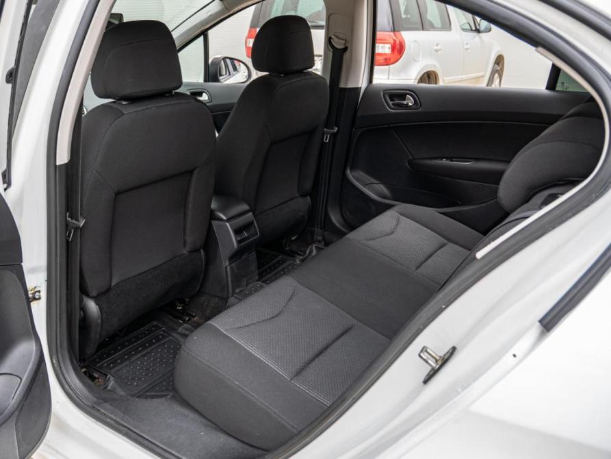 Peugeot 408 I Краснодар  - изображение 11