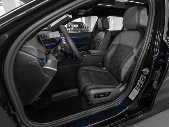BMW 5 серии VIII (G60/G61/G68) с пробегом 2024 года, цена 8 600 000 рублей, 5070 км, седан, Автокод Объявления
