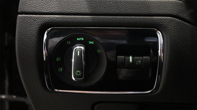 Skoda Superb II Рестайлинг с пробегом 2013 года, цена 1 450 000 рублей, 131371 км, универсал, Автокод Объявления