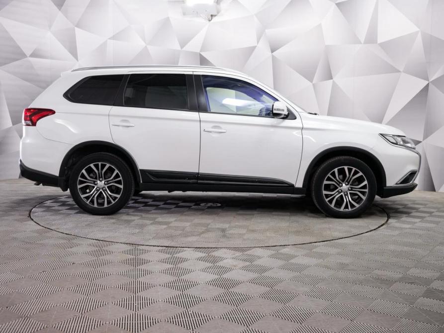 Mitsubishi Outlander III Рестайлинг 2 Ульяновск  - изображение 6