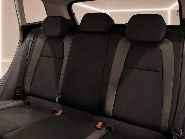 Skoda Karoq I с пробегом 2021 года, цена 2 695 000 рублей, 47000 км, внедорожник, Автокод Объявления