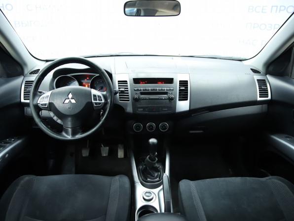 Mitsubishi Outlander II с пробегом 2008 года, цена 840 000 рублей, 267993 км, внедорожник, Автокод Объявления
