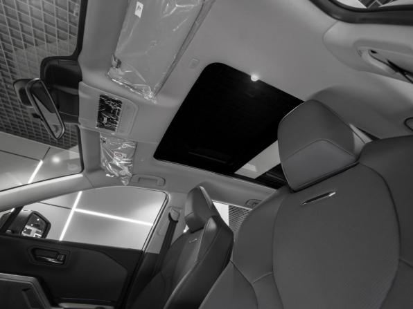 Toyota RAV4 VI (XA60) с пробегом 2026 года, цена 4 300 000 рублей, 10 км, внедорожник, Автокод Объявления