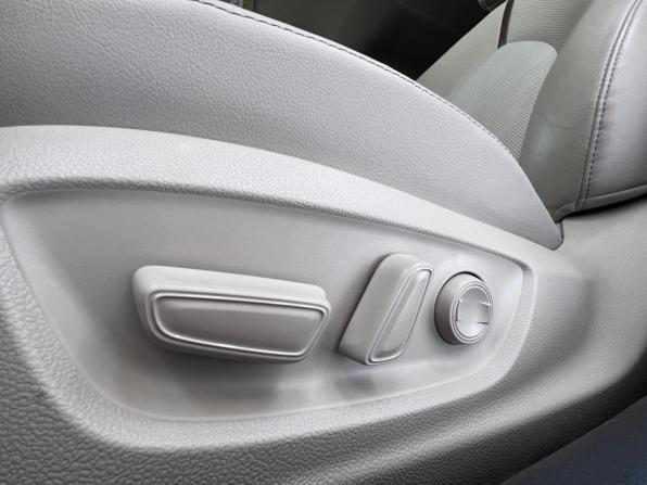 Toyota Camry VIII (XV70) с пробегом 2019 года, цена 2 950 000 рублей, 166707 км, седан, Автокод Объявления