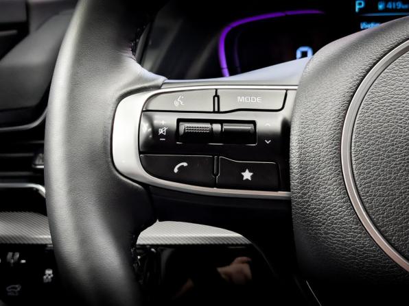 Kia Sportage V с пробегом 2025 года, цена 4 300 000 рублей, 18496 км, внедорожник, Автокод Объявления