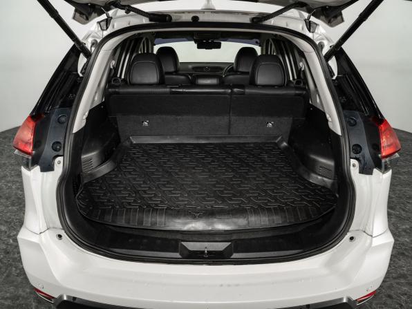 Nissan X-Trail III с пробегом 2017 года, цена 1 900 000 рублей, 139400 км, внедорожник, Автокод Объявления