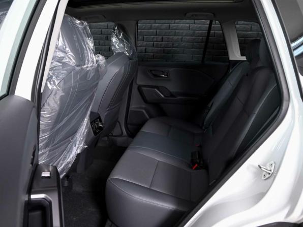 Toyota RAV4 VI (XA60) с пробегом 2025 года, цена 4 070 000 рублей, 40 км, внедорожник, Автокод Объявления