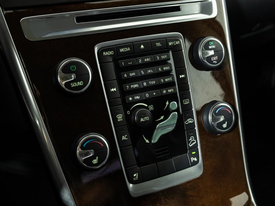 Volvo XC60 I Санкт-Петербург  - изображение 15