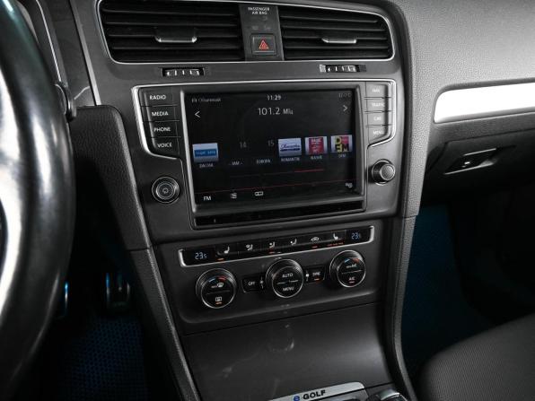 Volkswagen Golf VII с пробегом 2014 года, цена 1 159 000 рублей, 239879 км, хэтчбек, Автокод Объявления