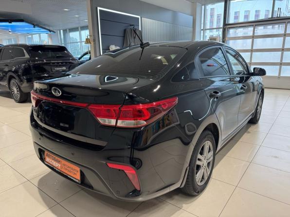 Kia Rio IV с пробегом 2017 года, цена 1 399 000 рублей, 65000 км, седан, Автокод Объявления