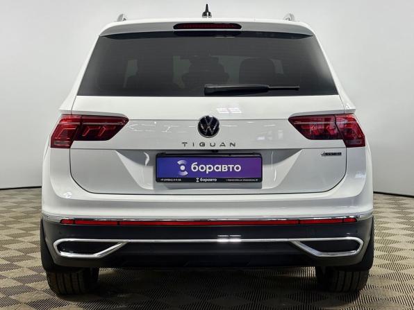 Volkswagen Tiguan II Рестайлинг с пробегом 2020 года, цена 3 900 000 рублей, 54837 км, внедорожник, Автокод Объявления