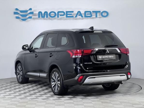 Mitsubishi Outlander III Рестайлинг 3 с пробегом 2020 года, цена 2 100 000 рублей, 142570 км, внедорожник, Автокод Объявления
