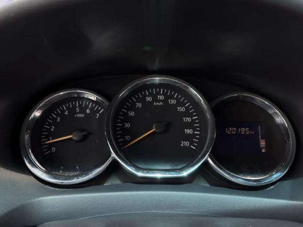 Renault Sandero II с пробегом 2014 года, цена 699 900 рублей, 120195 км, хэтчбек, Автокод Объявления