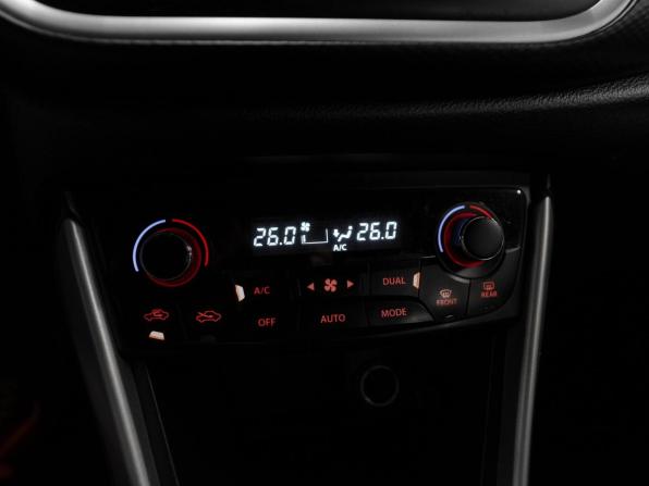 Suzuki SX4 II (S-Cross) с пробегом 2014 года, цена 1 330 000 рублей, 101959 км, хэтчбек, Автокод Объявления