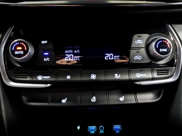 Hyundai Santa Fe IV с пробегом 2020 года, цена 3 325 000 рублей, 68385 км, внедорожник, Автокод Объявления