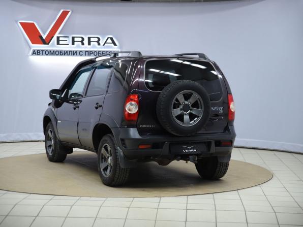 Chevrolet Niva I Рестайлинг с пробегом 2017 года, цена 660 000 рублей, 139786 км, внедорожник, Автокод Объявления