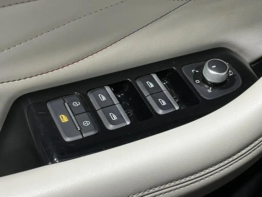 Geely Monjaro I Пермь  - изображение 15