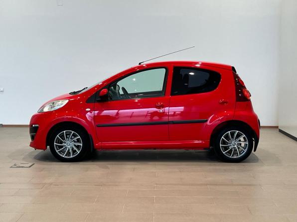 Peugeot 107 I Рестайлинг 2 с пробегом 2013 года, цена 750 000 рублей, 51108 км, хэтчбек, Автокод Объявления