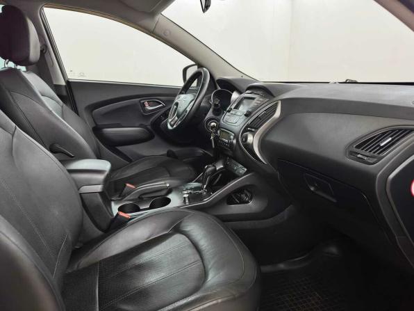 Hyundai ix35 I Рестайлинг с пробегом 2014 года, цена 1 200 000 рублей, 206108 км, внедорожник, Автокод Объявления