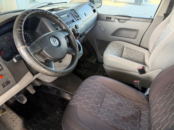 Volkswagen Caravelle T5 с пробегом 2009 года, цена 1 120 000 рублей, 346300 км, минивэн, Автокод Объявления
