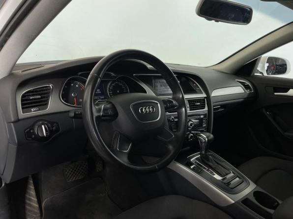 Audi A4 IV (B8) Рестайлинг с пробегом 2013 года, цена 1 314 000 рублей, 213731 км, седан, Автокод Объявления