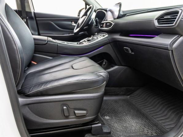 Hyundai Santa Fe IV Рестайлинг с пробегом 2021 года, цена 3 238 000 рублей, 90434 км, внедорожник, Автокод Объявления