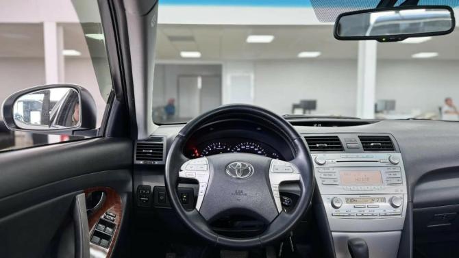 Toyota Camry VI (XV40) Рестайлинг с пробегом 2010 года, цена 1 249 000 рублей, 196000 км, седан, Автокод Объявления