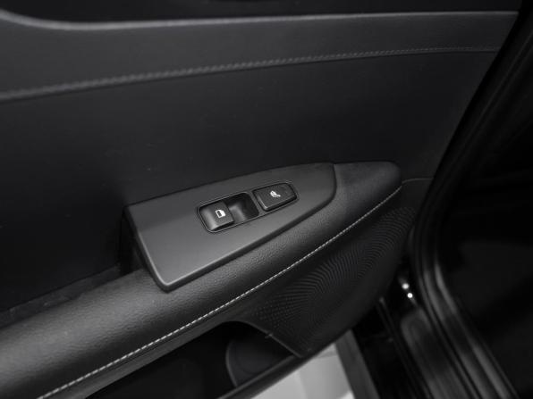 Kia Cerato IV Рестайлинг с пробегом 2022 года, цена 2 395 000 рублей, 106646 км, седан, Автокод Объявления