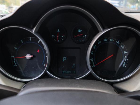 Chevrolet Cruze I Рестайлинг с пробегом 2012 года, цена 670 000 рублей, 258918 км, хэтчбек, Автокод Объявления
