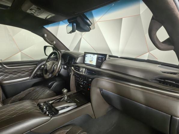 Lexus LX III Рестайлинг 2 с пробегом 2019 года, цена 6 999 000 рублей, 154930 км, внедорожник, Автокод Объявления